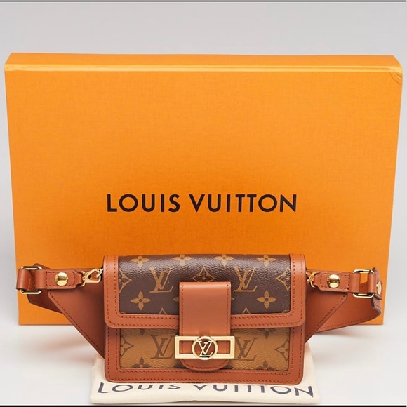 🔥LOUIS VUITTON🔥/Monogram  Canvas Dauphine Bumbag Bag/Gently Used/Box included - Picture 4 of 16